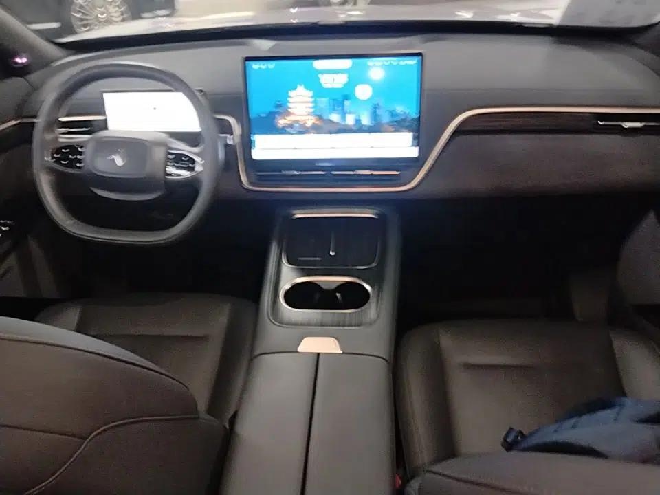 Dongfeng eπ eπ008 2024 210Max Range-Extended Version 6 Seats — миниатюра 12