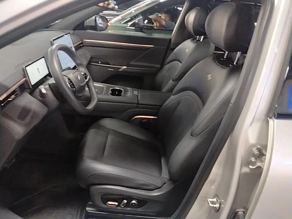 Dongfeng eπ eπ008 2024 210Max Range-Extended Version 6 Seats — миниатюра 17