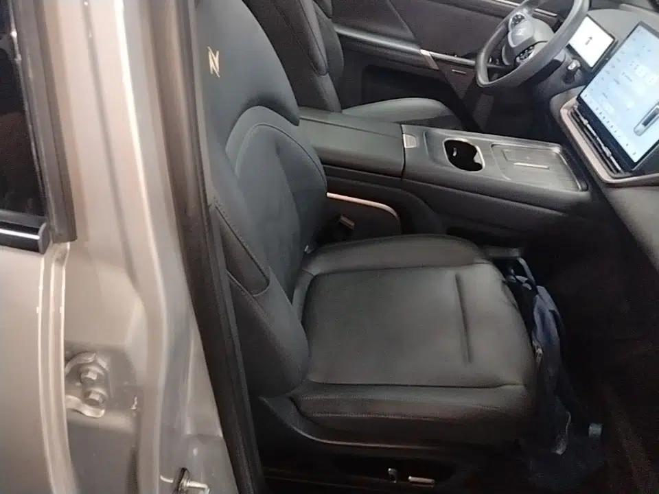 Dongfeng eπ eπ008 2024 210Max Range-Extended Version 6 Seats — миниатюра 19