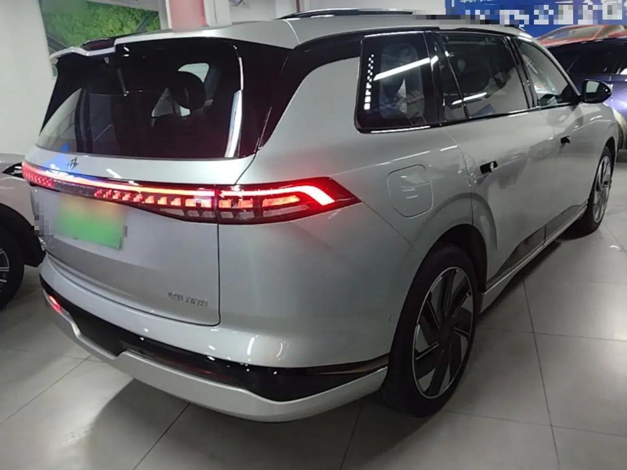 Dongfeng eπ eπ008 2024 210Max Range-Extended Version 6 Seats — миниатюра 6
