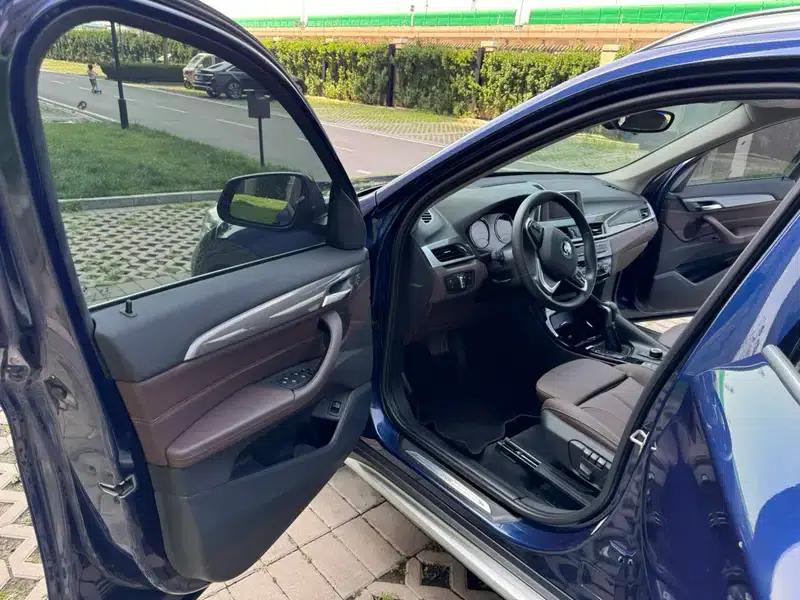 BMW X1 2019 sDrive18Li Premium — миниатюра 11