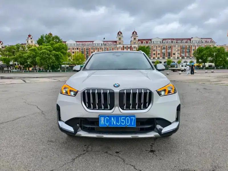 2023 BMW X1 sDrive20Li X Design Package — миниатюра 2