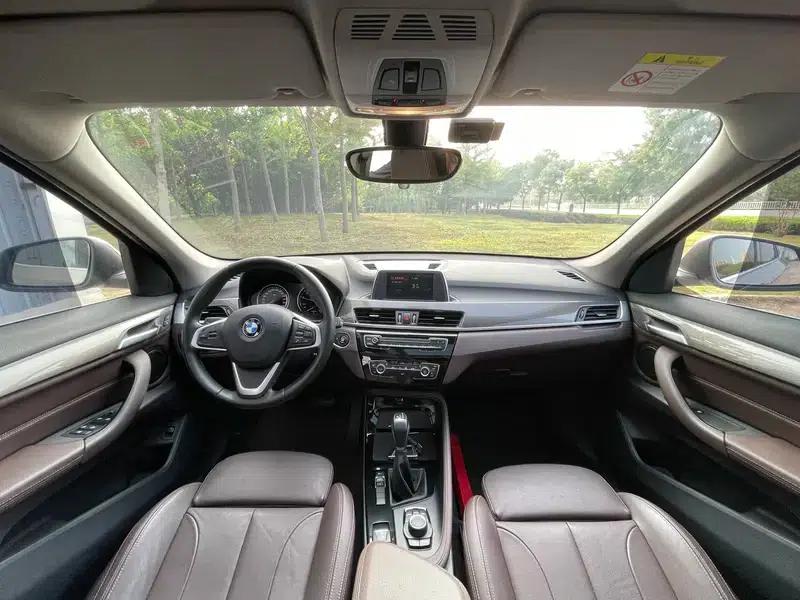 BMW X1 2019 sDrive18Li Premium — миниатюра 7
