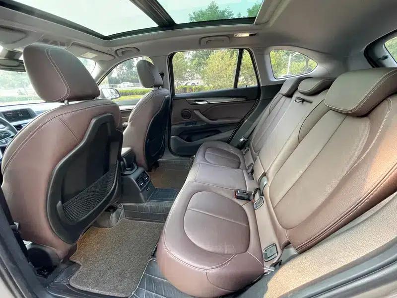 BMW X1 2019 sDrive18Li Premium — миниатюра 9