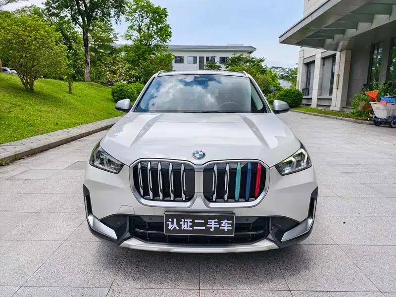 BMW X1 2023 sDrive25Li M Sport Package — миниатюра 2