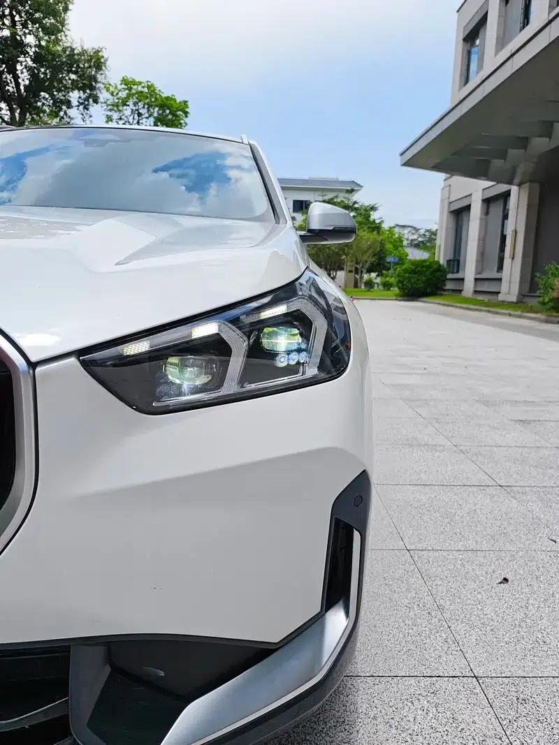 BMW X1 2023 sDrive25Li M Sport Package — миниатюра 13
