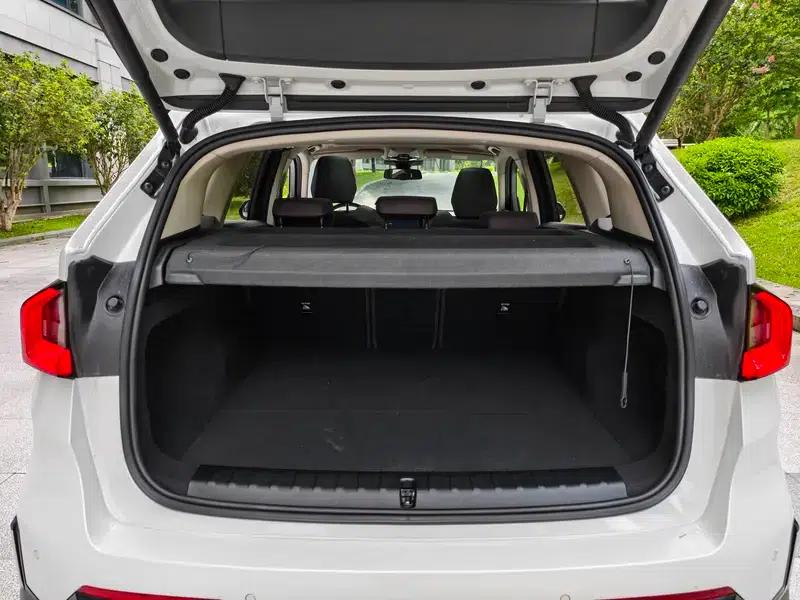BMW X1 2023 sDrive25Li M Sport Package — миниатюра 20