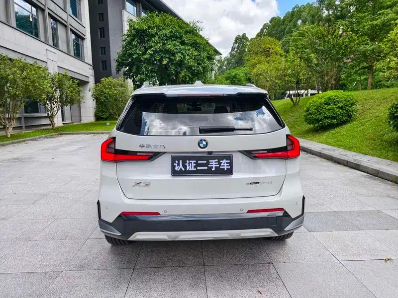 BMW X1 2023 sDrive25Li M Sport Package — миниатюра 6