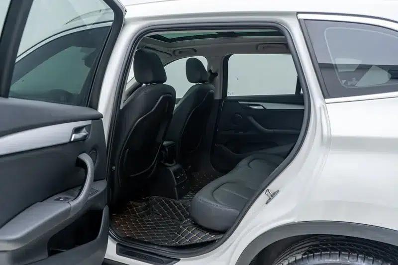 BMW X1 2019 sDrive20Li Leading Edition — миниатюра 18