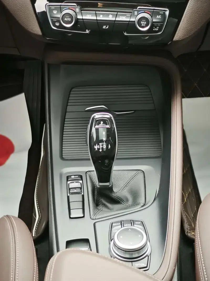 BMW X1 2020 sDrive25Li Leading Edition — миниатюра 11