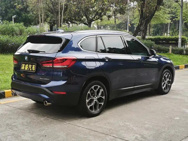 BMW X1 2020 sDrive25Li Leading Edition — миниатюра 6