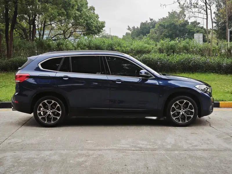 BMW X1 2020 sDrive25Li Leading Edition — миниатюра 7