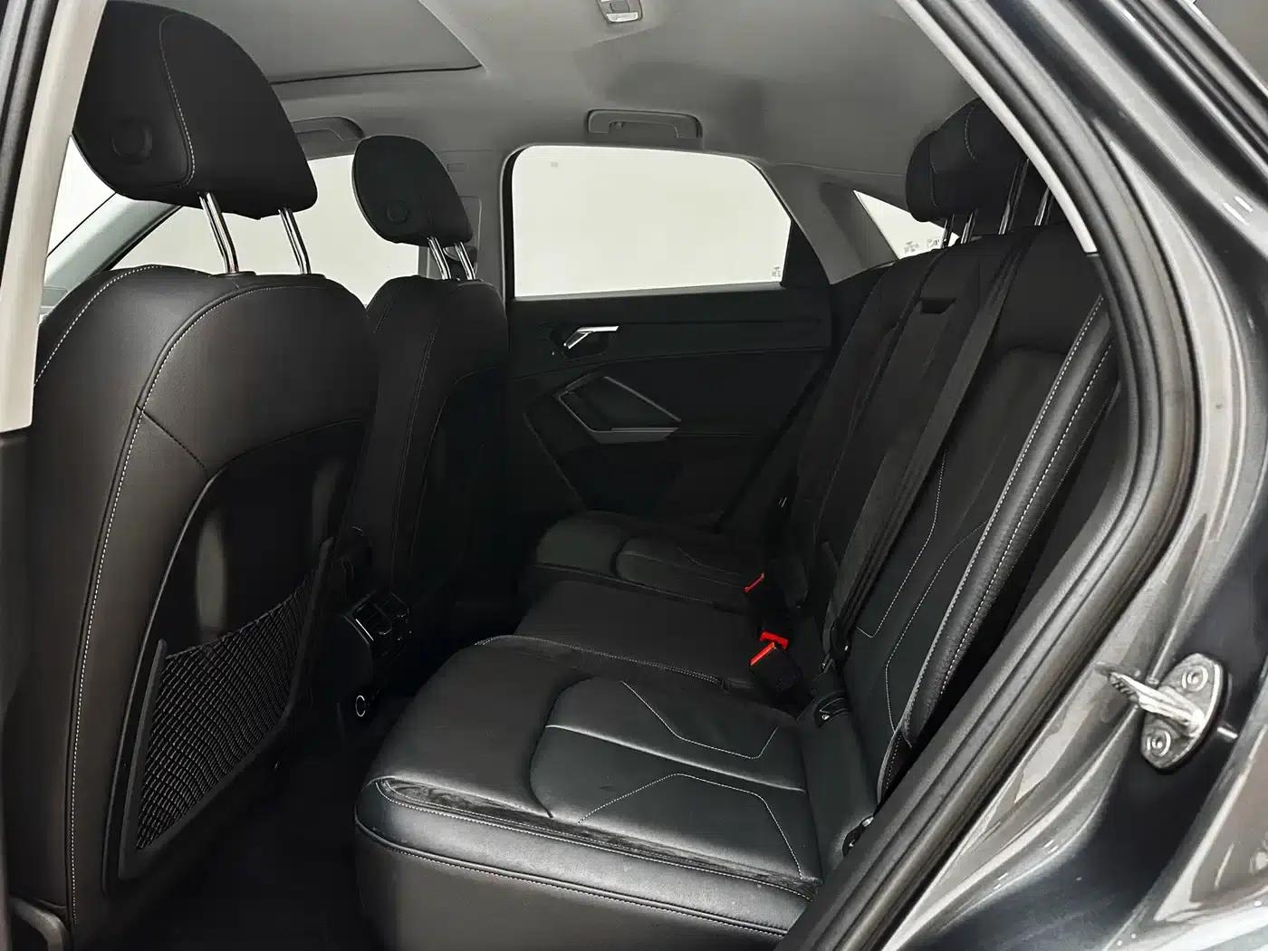 Audi Q3 Sportback 2023 35 TFSI Progressive (1.4T) — миниатюра 15