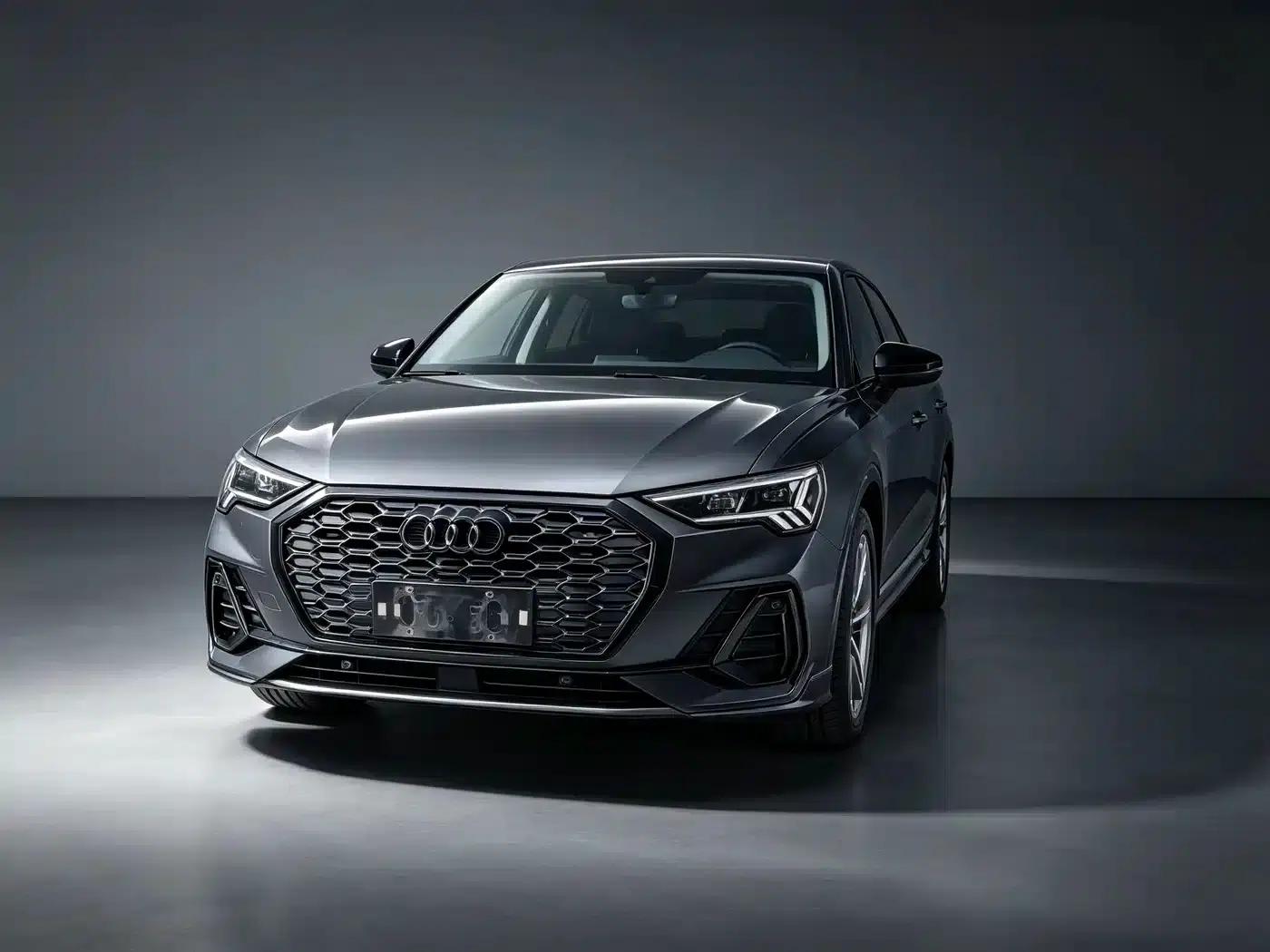 Audi Q3 Sportback 2023 35 TFSI Progressive (1.4T) — миниатюра 2
