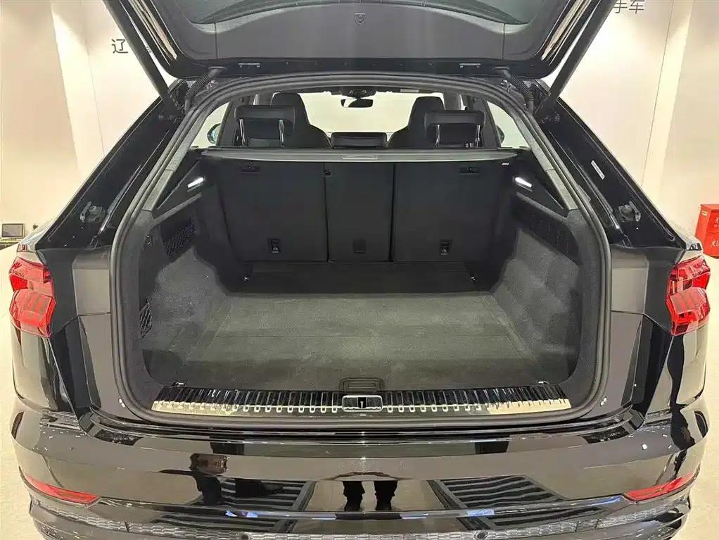 Audi Q8 2023 55 TFSI Premium Dynamic Edition — миниатюра 6