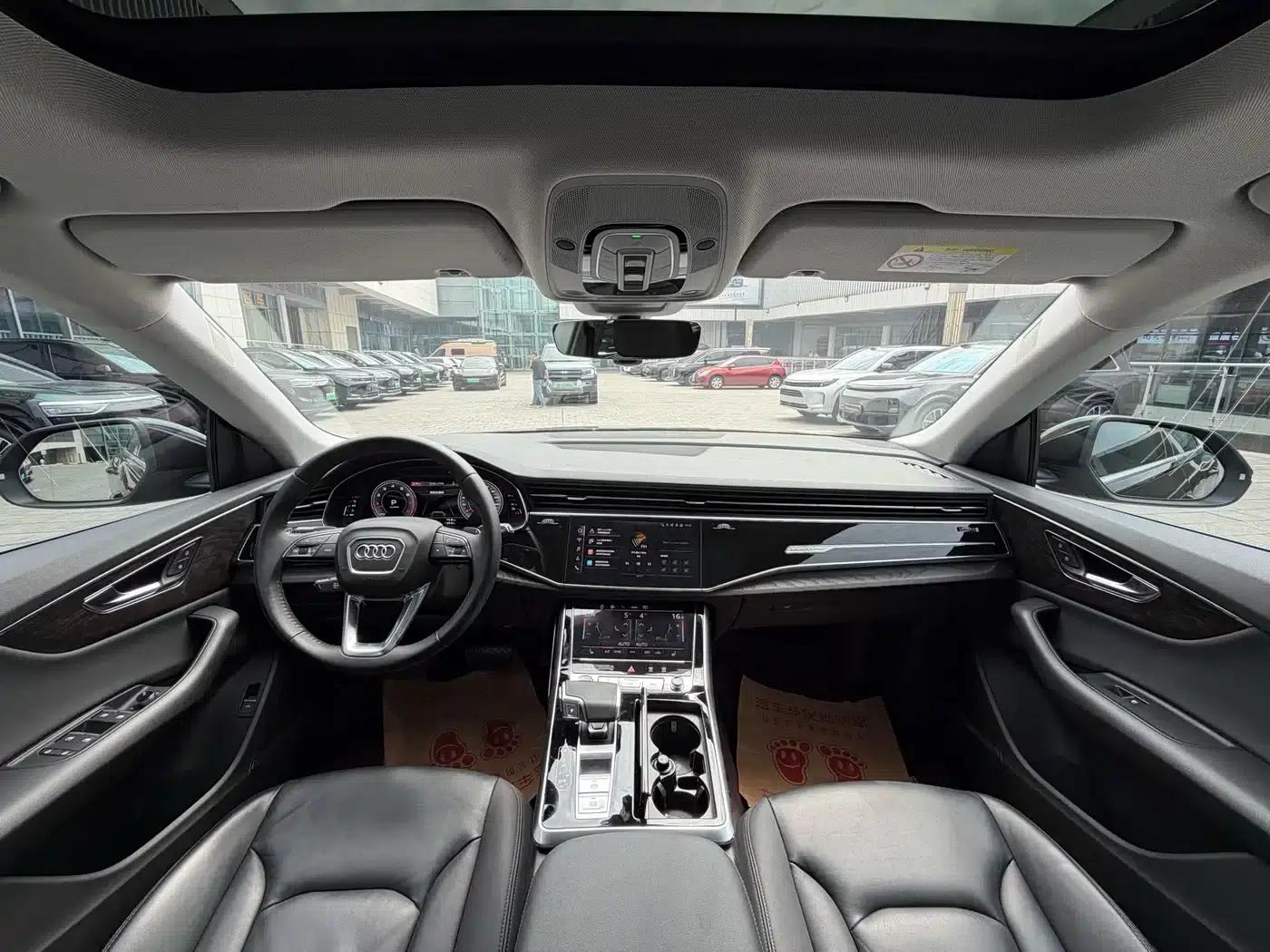 Audi Q8 2021 55 TFSI Luxury Dynamic — миниатюра 11