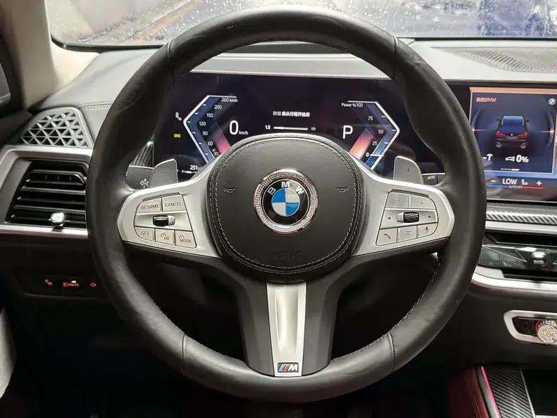 BMW X5 2023 xDrive30Li M Sport Package — миниатюра 13