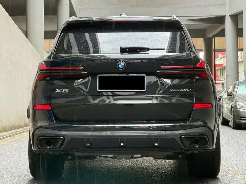 BMW X5 2023 xDrive30Li M Sport Package — миниатюра 4