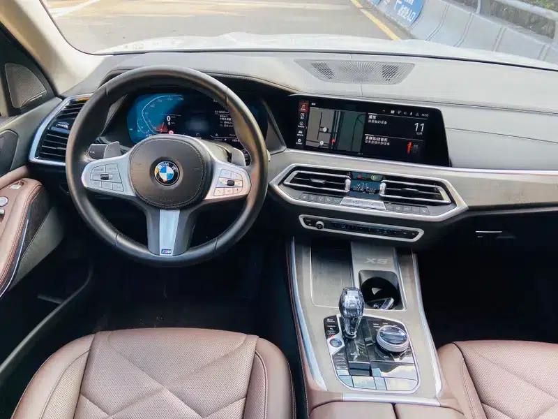 BMW X5 2022 xDrive 30Li M Sport Package — миниатюра 13