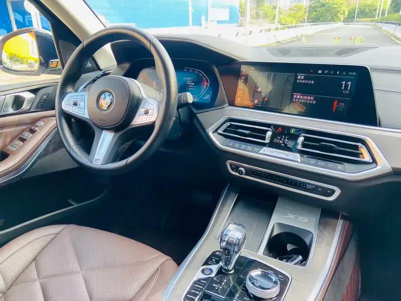 BMW X5 2022 xDrive 30Li M Sport Package — миниатюра 15