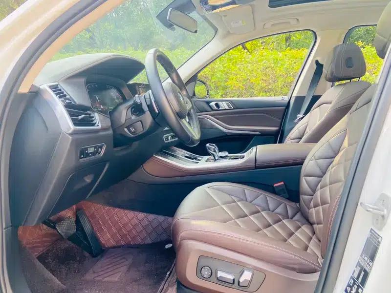 BMW X5 2022 xDrive 30Li M Sport Package — миниатюра 17