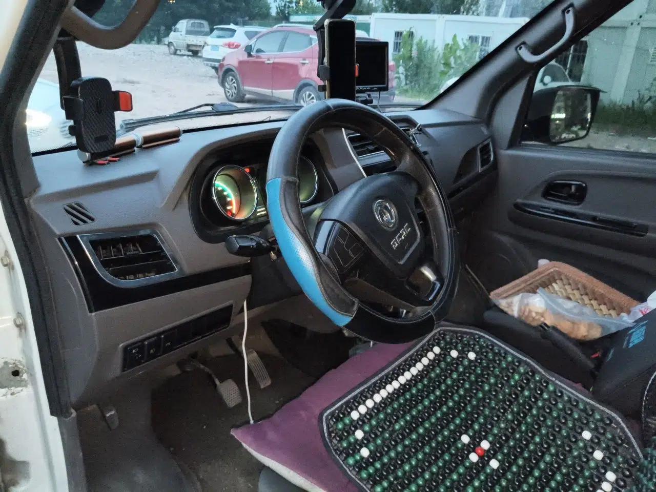 Dongfeng Yufeng EM26 2023 High-End Model 41.86 kWh CATL — миниатюра 10