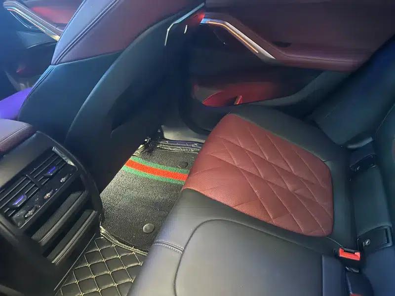 2023 BMW X6 xDrive30i M Sport Package (Facelift) — миниатюра 22