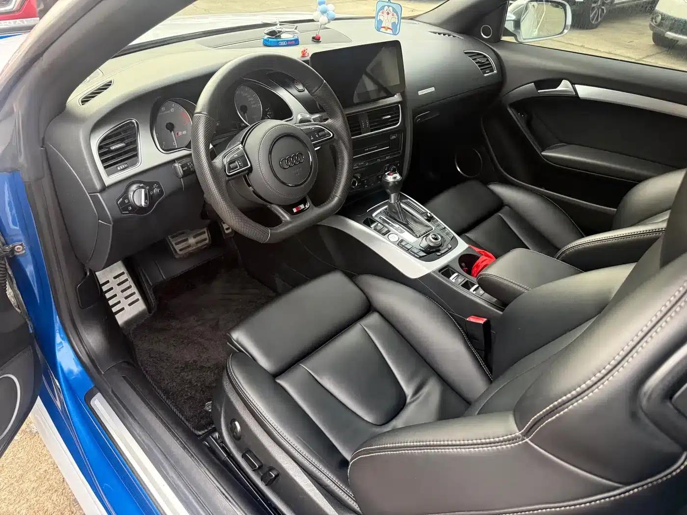 2010 Audi S5 3.0T Cabriolet — миниатюра 2