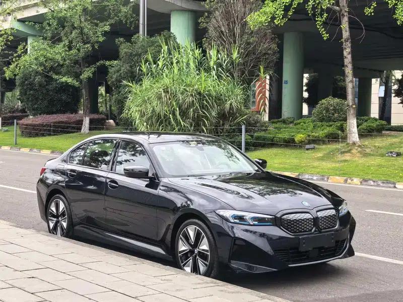 BMW i3 2025 eDrive40L Shadow Sport Package — миниатюра 3
