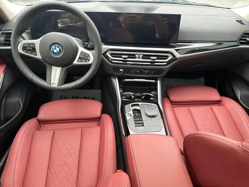 BMW i3 2025 eDrive35L — миниатюра 8