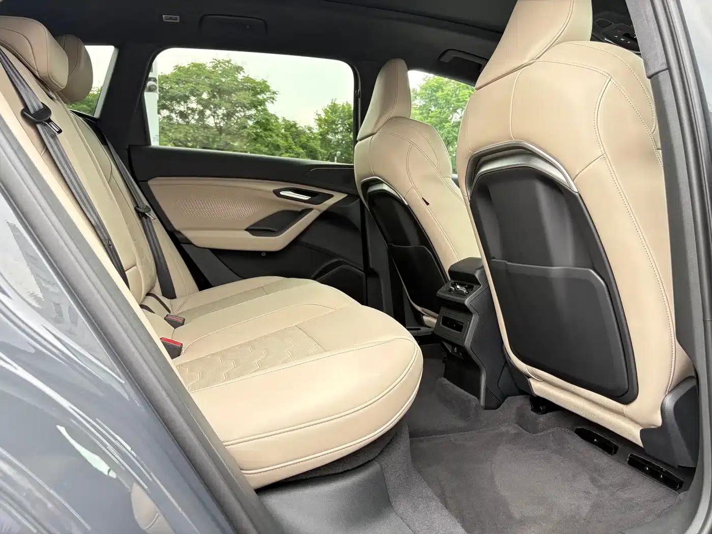 Audi Q6L e-tron 2026 First Edition — миниатюра 13