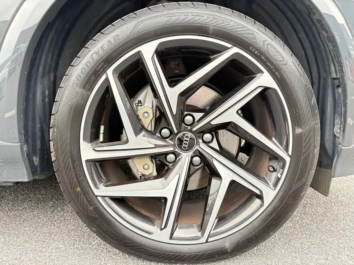 Audi Q6L e-tron 2026 First Edition — миниатюра 17