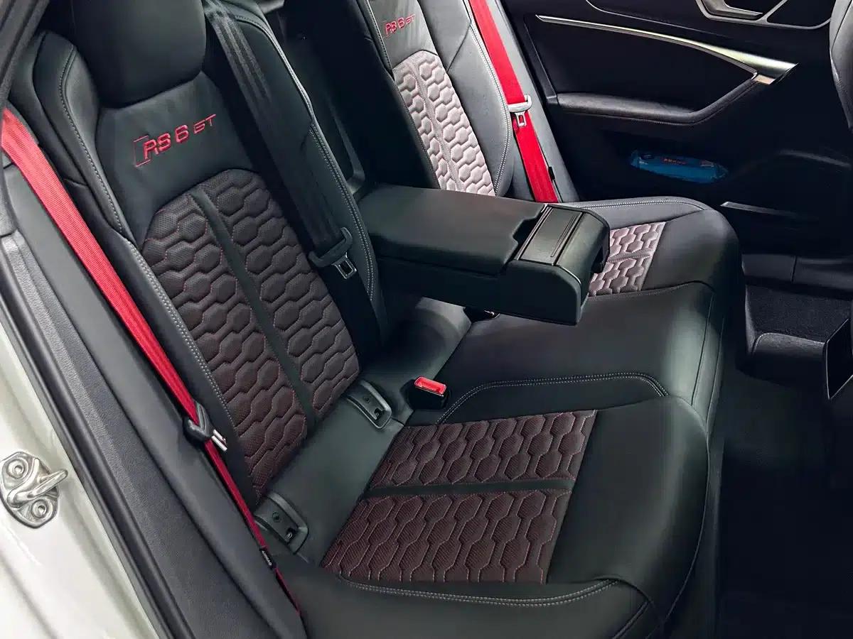 2025 Audi RS 6 Avant GT — миниатюра 18