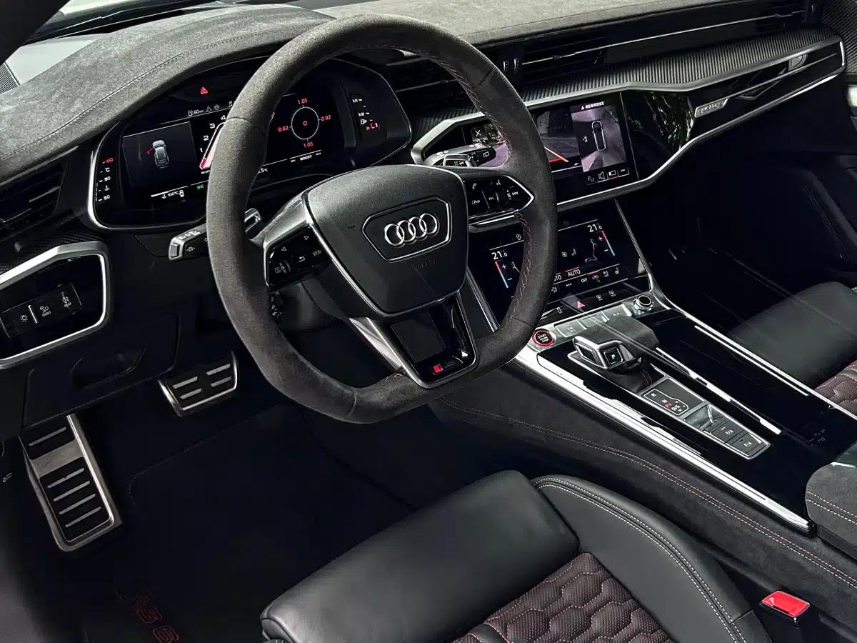 2025 Audi RS 6 Avant GT — миниатюра 10
