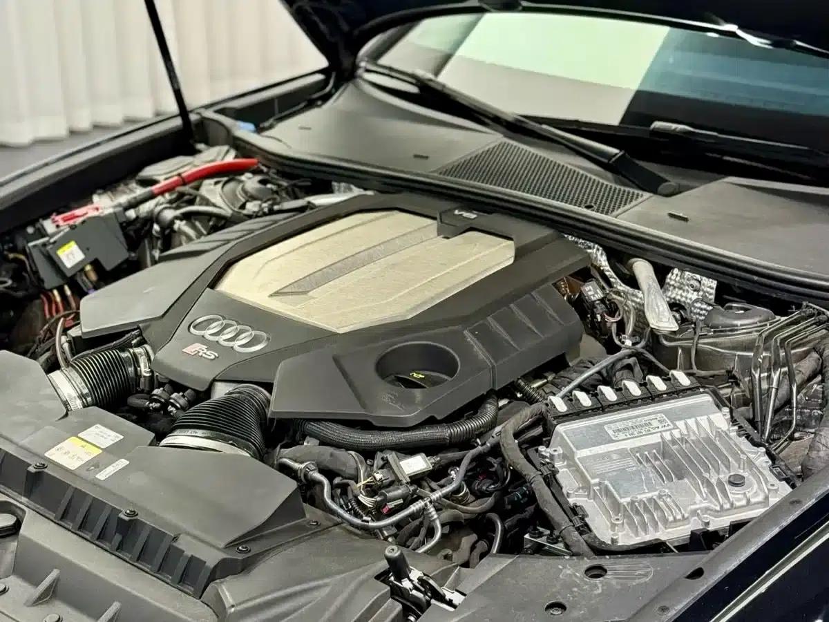 2025 Audi RS 6 RS 6 4.0T Avant Performance — миниатюра 16
