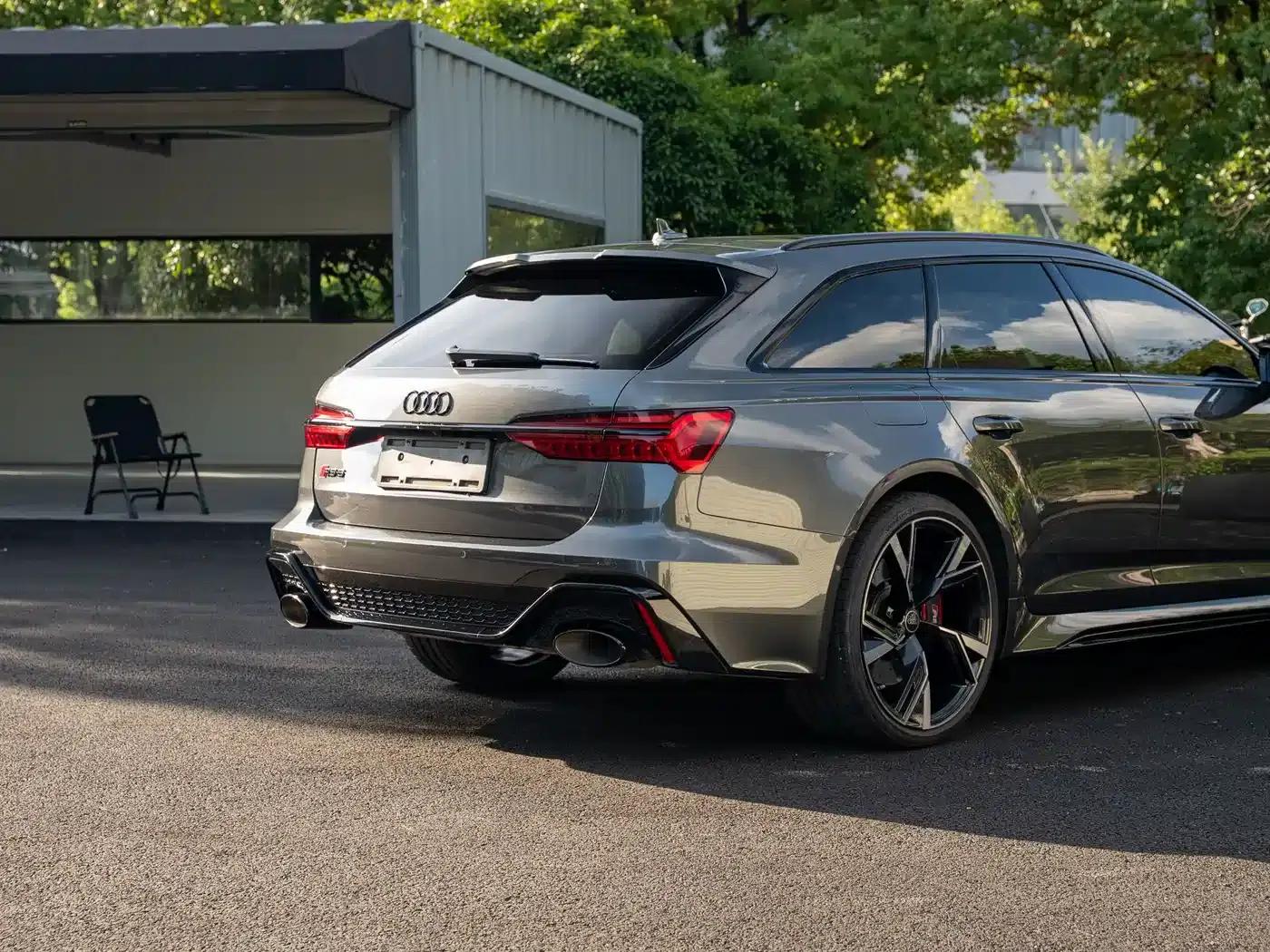 2021 Audi RS 6 RS 6 4.0T Avant — миниатюра 12
