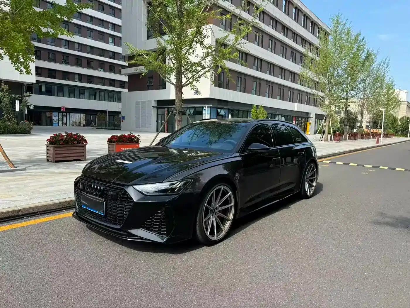 2022 Audi RS 6 RS 6 4.0T Avant — миниатюра 1