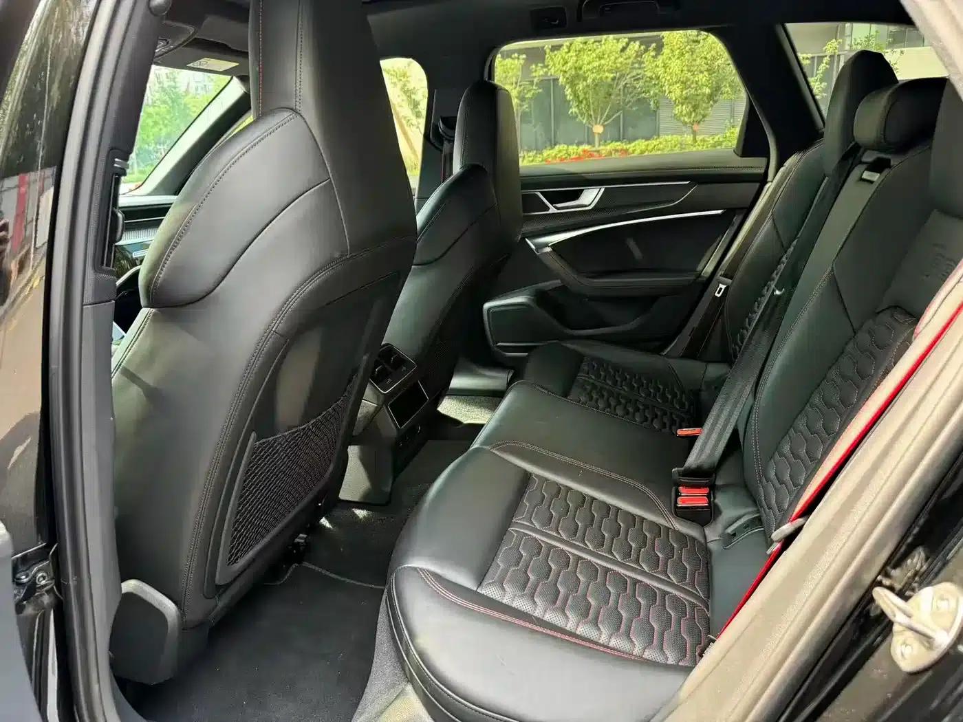 2022 Audi RS 6 RS 6 4.0T Avant — миниатюра 11