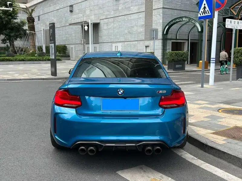 2018 BMW M2 — миниатюра 5