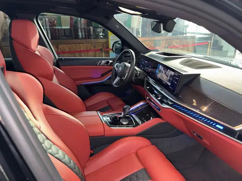 2023 BMW X5 M Competition — миниатюра 26