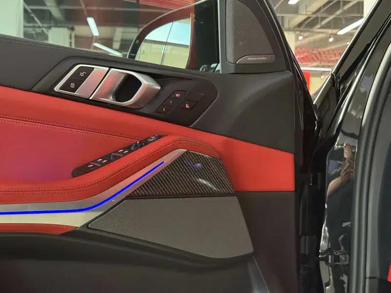 2023 BMW X5 M Competition — миниатюра 7