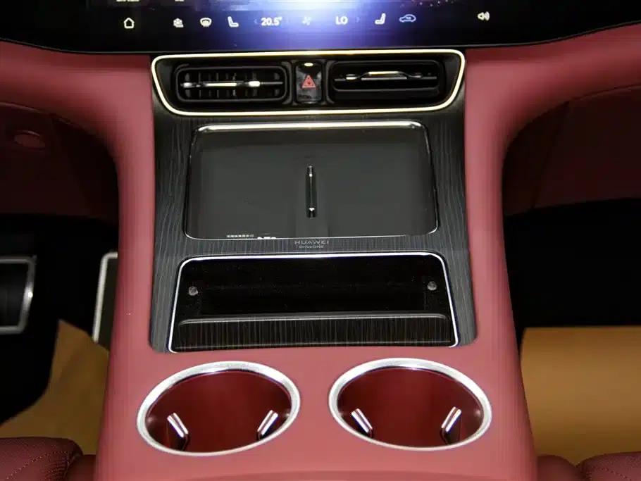 Wenjie M8 2025 Ultra Extended Range Edition (53.4kWh, 5-seater, 192-line LiDAR) — миниатюра 24