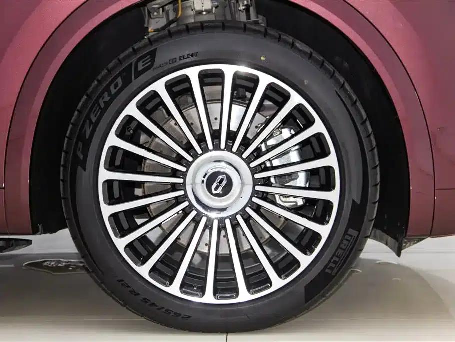 Wenjie M8 2025 Ultra Extended Range Edition (53.4kWh, 5-seater, 192-line LiDAR) — миниатюра 7