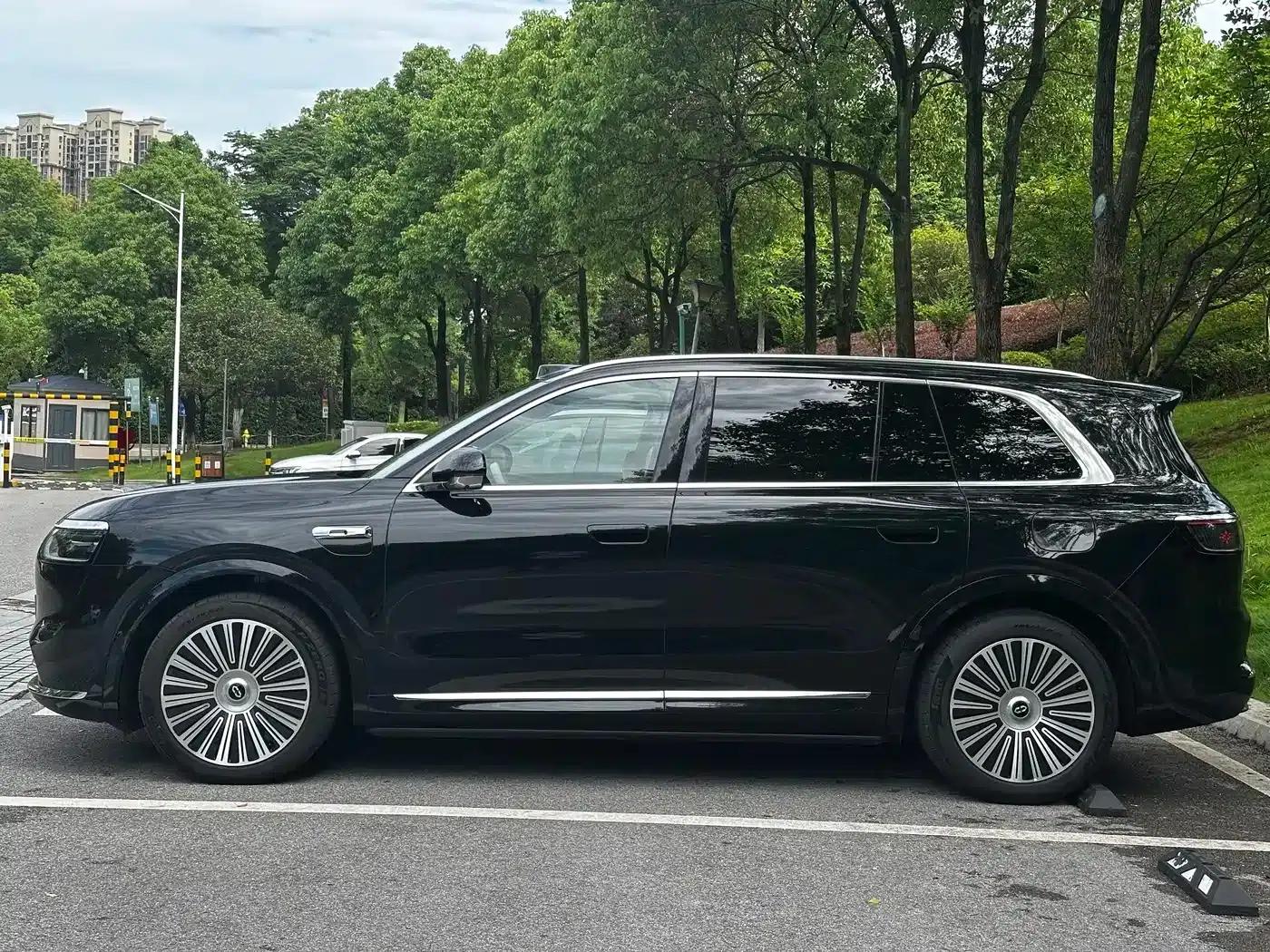 Wenjie M8 2025 Ultra Extended Range Edition (53.4kWh, 6-seater, 192-line LiDAR) — миниатюра 3