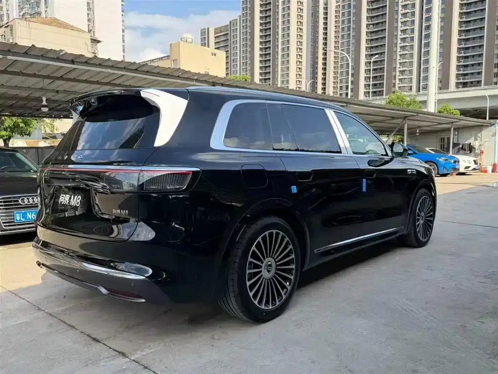 Wenjie M8 2025 Ultra Extended Range Edition (53.4kWh, 6-seater, 192-line LiDAR) — миниатюра 9