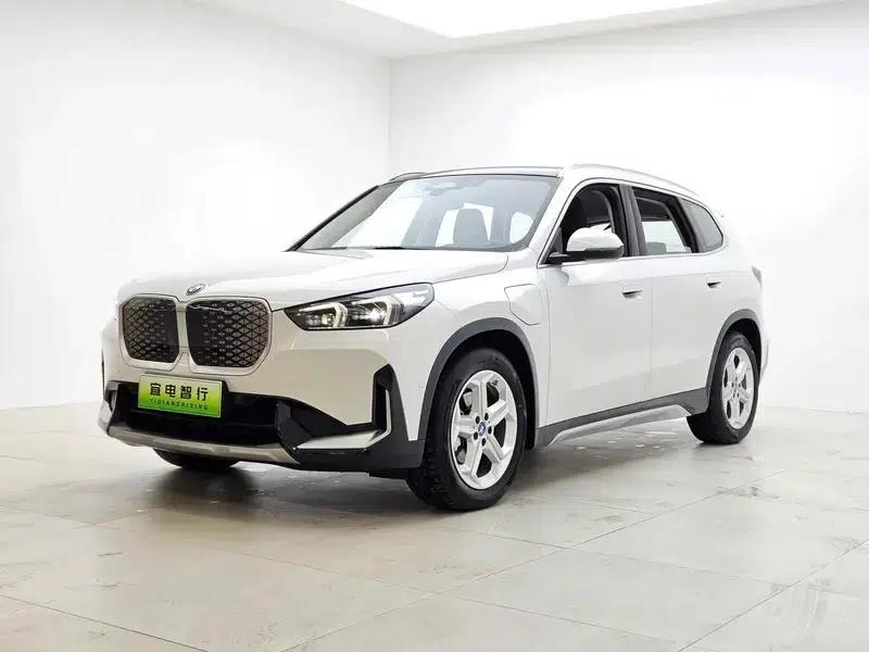 BMW iX1 2025 eDrive25L X Design Package — миниатюра 1