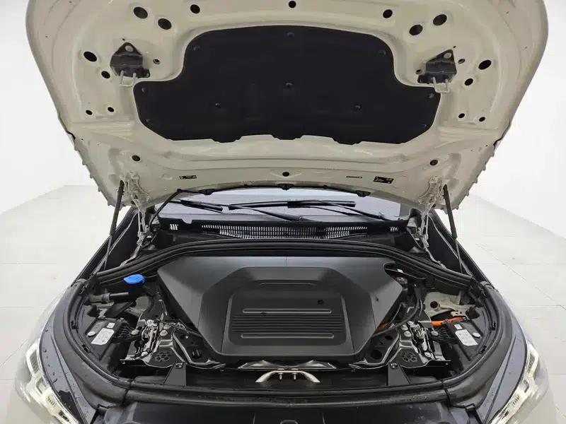 BMW iX1 2025 eDrive25L X Design Package — миниатюра 7