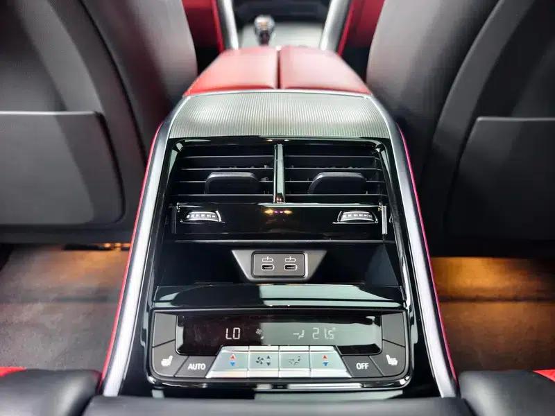 2021 BMW 8 Series 840i Gran Coupe M Sport Package — миниатюра 6