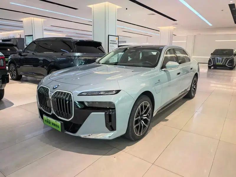 BMW i7 2023 eDrive50L Leading M Sport Package — миниатюра 1