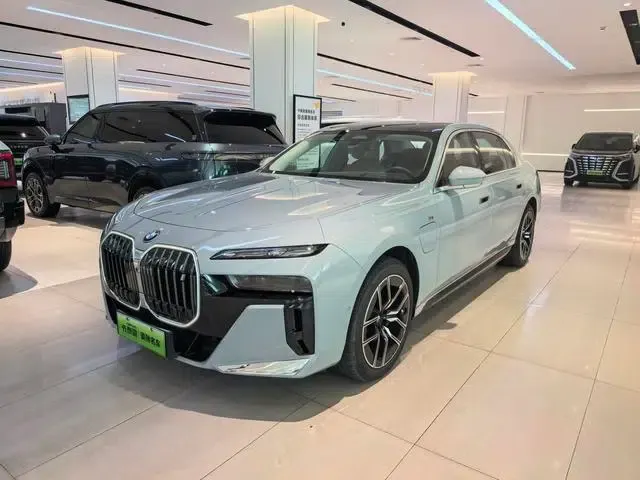 BMW i7 2023 eDrive50L Leading M Sport Package